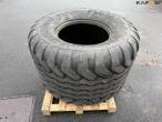 Vredestein 700/45-R22.5 tires 5