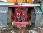 Vredo VT4556 tractor/ Vredo ZBV 2500Zc trailer 40