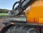 Vredo VT4556 tractor/ Vredo ZBV 2500Zc trailer 82