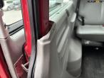 VW Caravelle 2.0 TDI 140 HP 9-person bus 86