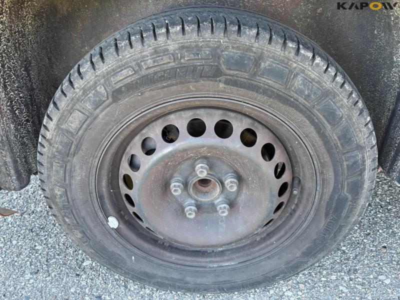 VW Caravelle 2.0 TDI bus 9 people 25