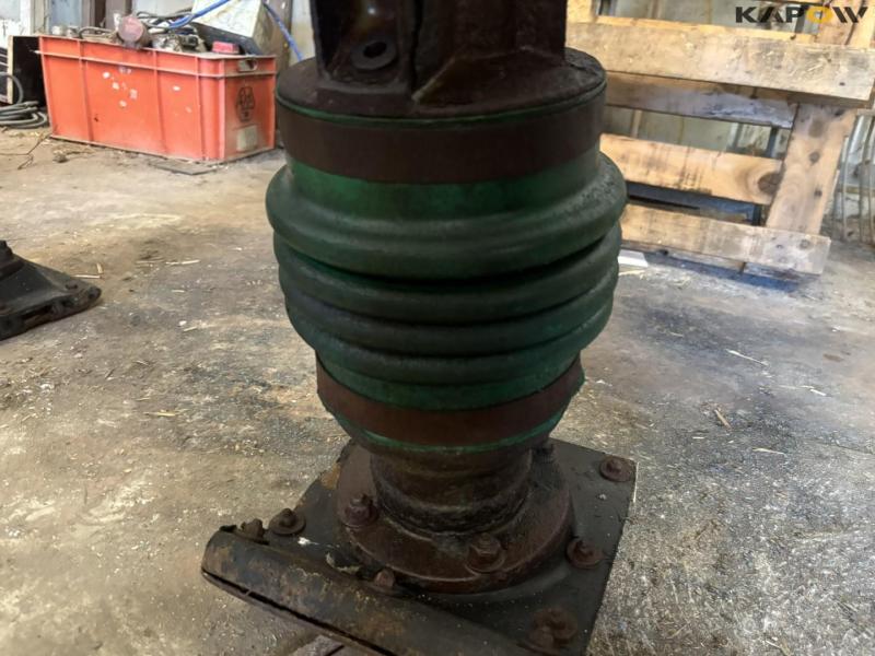Wacker Earthworm 7