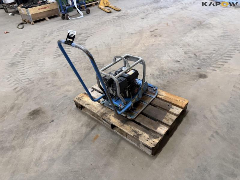 Weber CF 3 HD plate vibrator 5