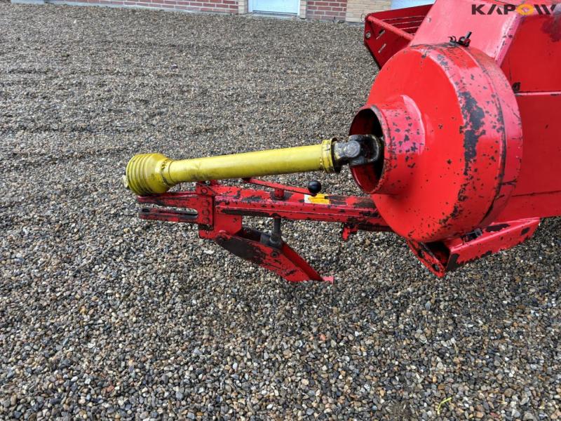 Wegler AP52 small baler 10