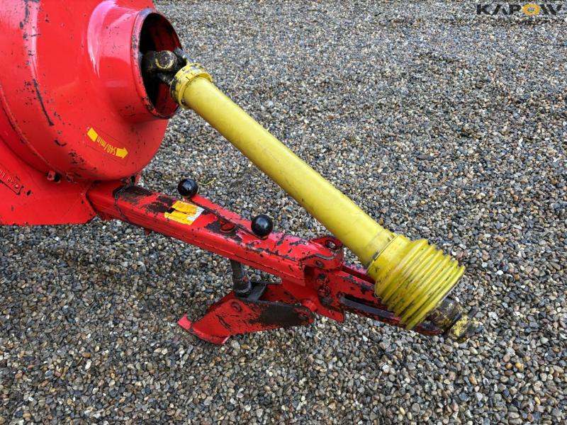 Wegler AP52 small baler 12