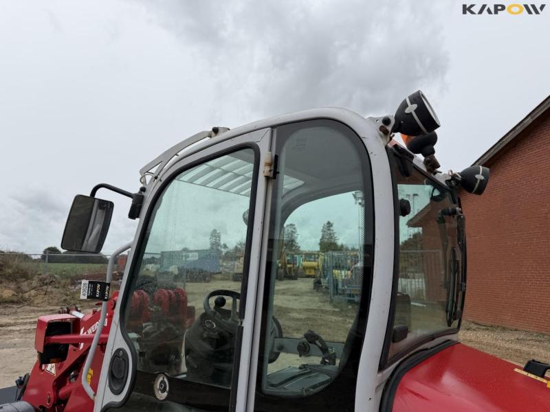 Weidemann 1770 skid steer loader 18