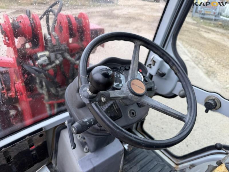 Weidemann 1770 skid steer loader 27