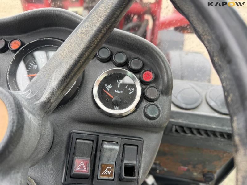 Weidemann 1770 skid steer loader 30