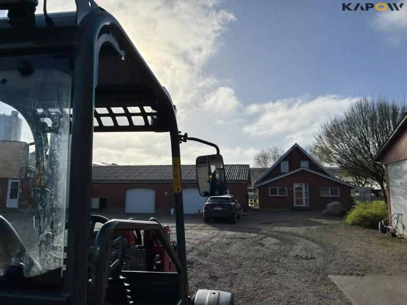 Weidemann 1880 skid steer loader 38