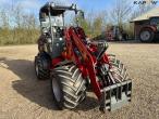 Weidemann 1880 skid steer loader 3