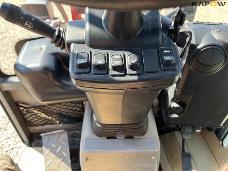 Weidemann 1880 skid steer loader 33