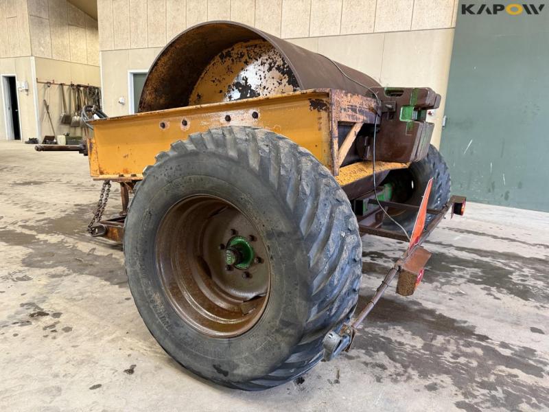 Weller drum with vibrator and trolley 6