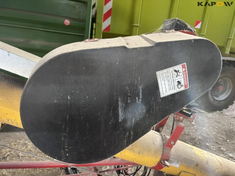 Westfield WR 80-26 grain auger 11