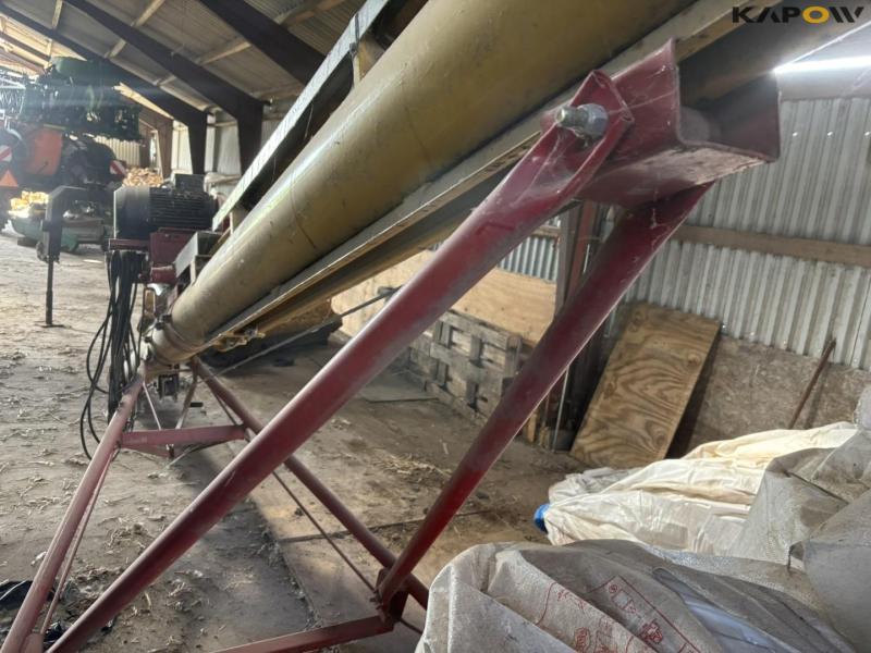 Westfield WR 80-26 grain auger 20