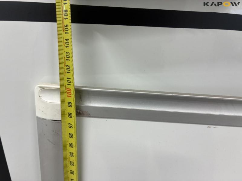 Whiteboards and signs 12