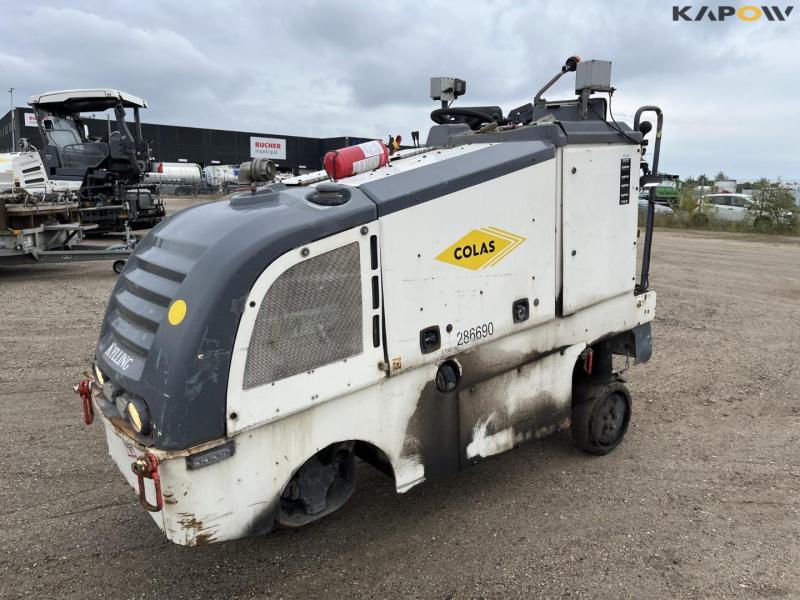 Wirtgen W 35 DC asphalt cutter 1