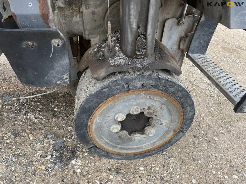 Wirtgen W 50 DC asphalt cutter with conveyor belt 9