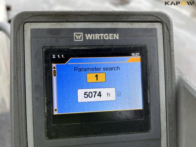 Wirtgen W100 CFI asphalt cutter with conveyor belt 37