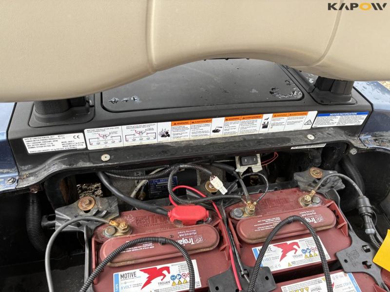 Yamaha DR2E17 Electric Golf Cart 12