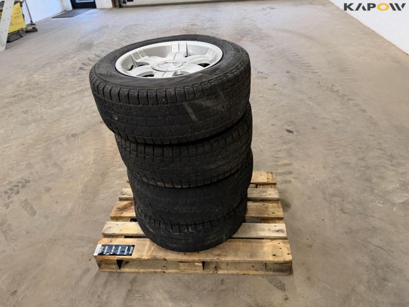 Yoko Hama 265/0-R28 wheels 6