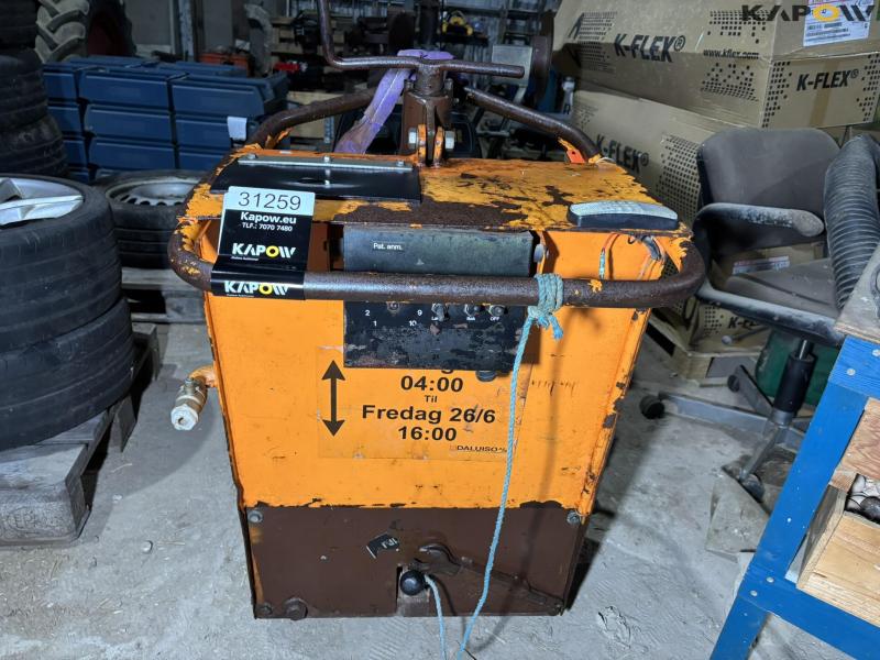 Zacho SK 500B asphalt cutter 5