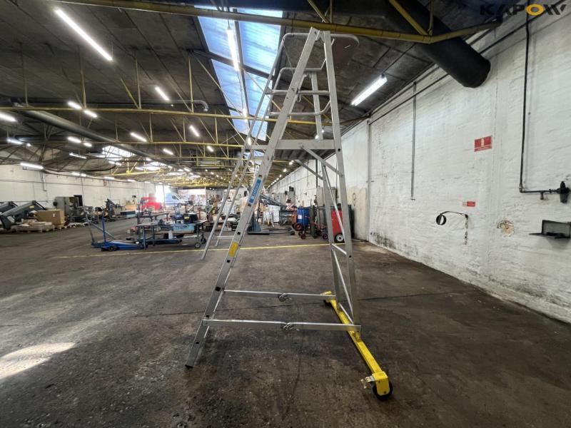 Zarges 8-step ladder 8