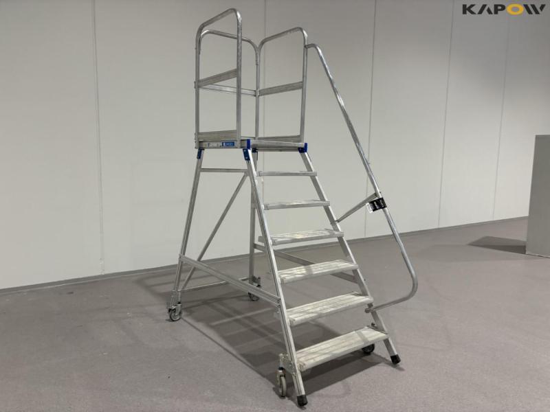 Zarges EN 131-7 platform ladder 3