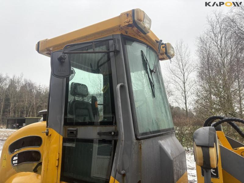 ZL16F wheel loader 27
