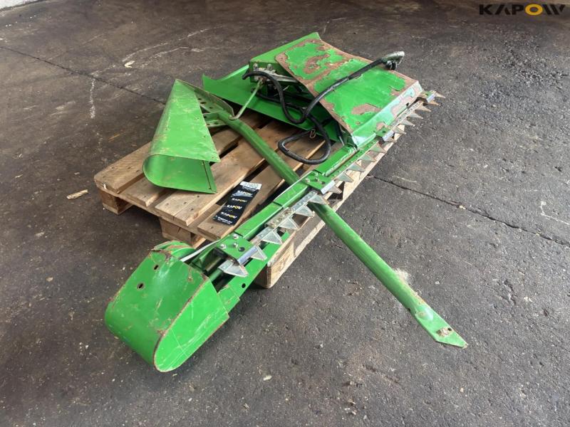 Zurn side knife with John Deere mount 1