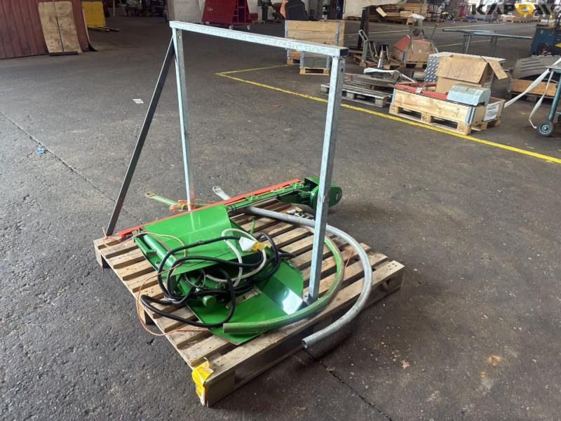 Zurn side knife for John Deere 3