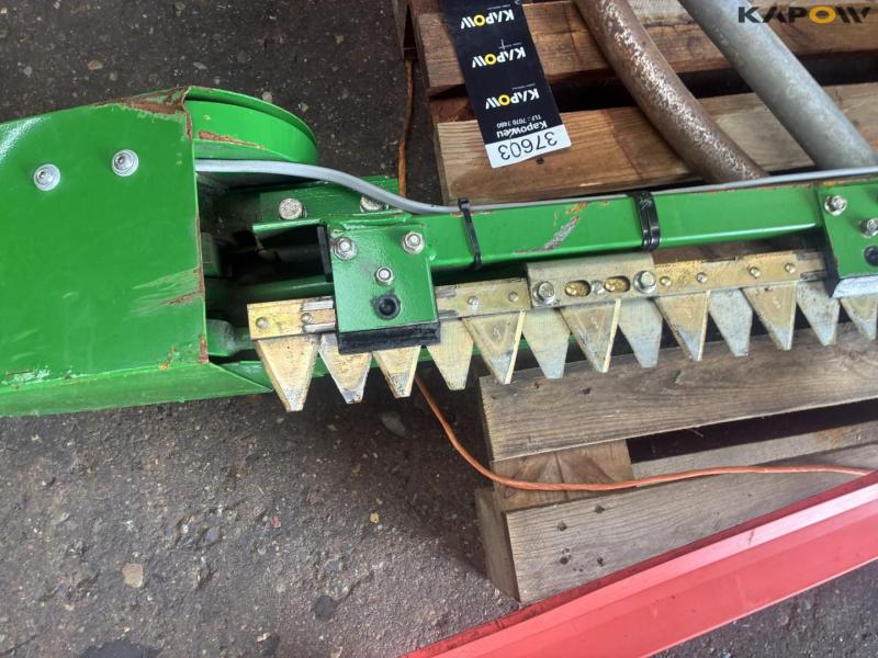Zurn side knife for John Deere 5