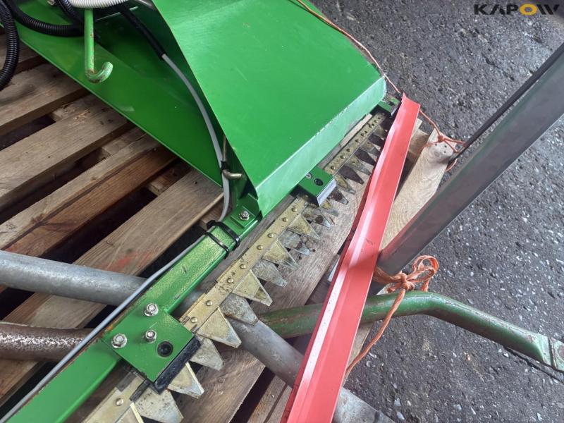 Zurn side knife for John Deere 6