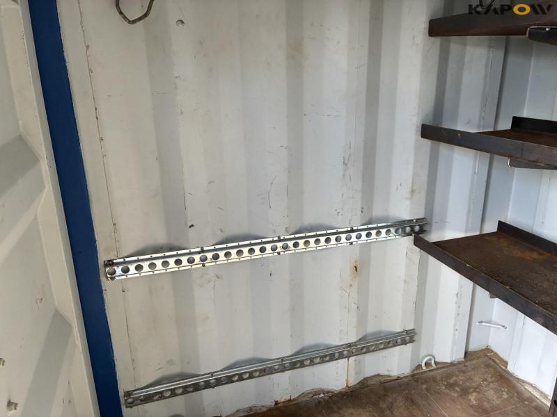  DanContainer med hylder 19
