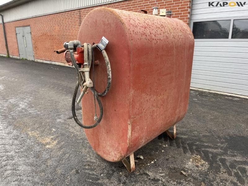 1200 liter diseltank med  elektriskpumpe 1
