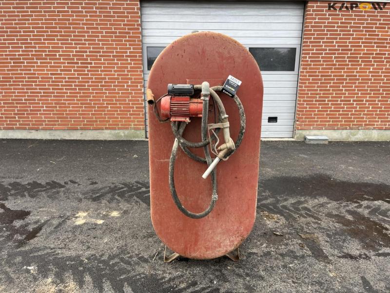 1200 liter diseltank med  elektriskpumpe 2