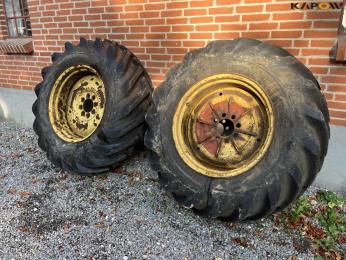 16.9-28 komplette hjul 