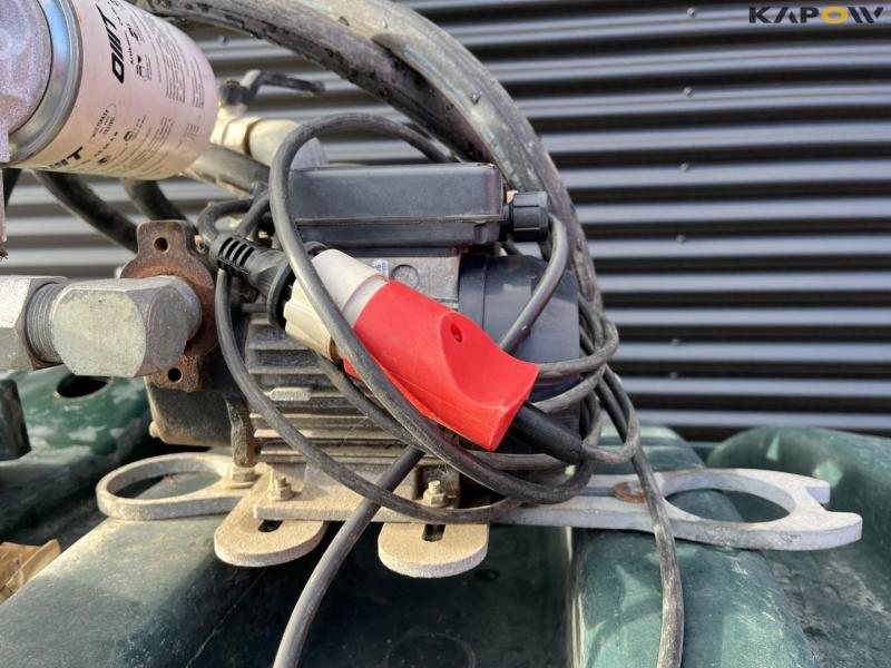 2500 liter dieseltank med spildbakke 11