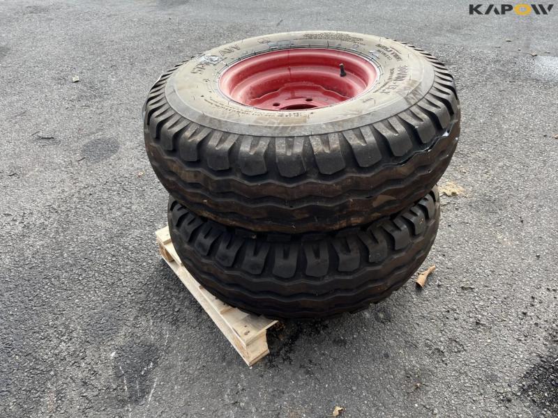 300/80-15.3 komplette hjul 7