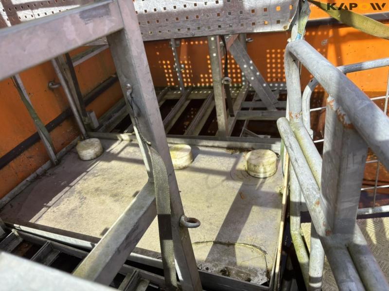 Åsum container med wirehejs 42