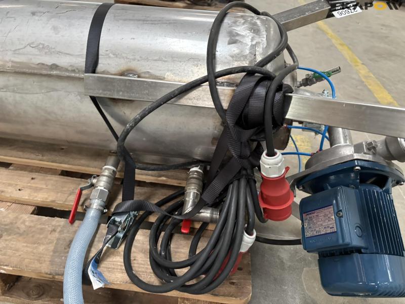 Åben rustfri ståltank med pumpe 10