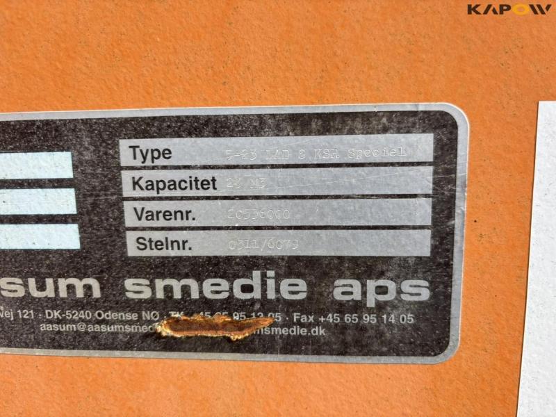 Åsum container med bagsmæk 16