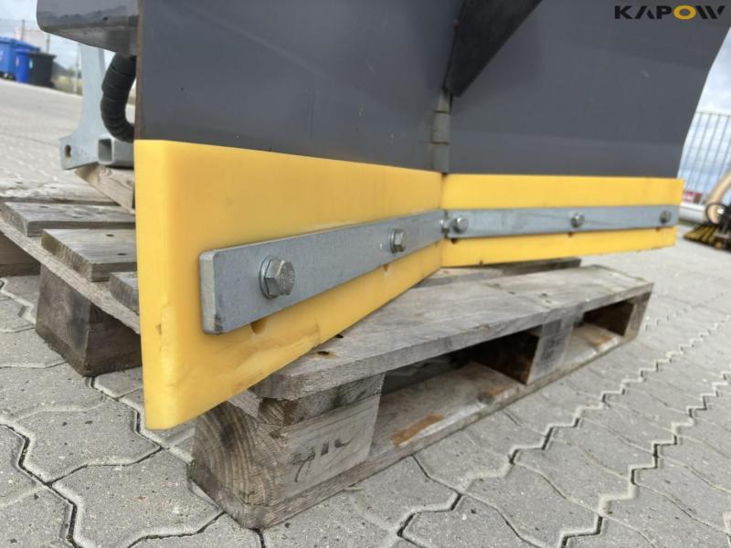 AB Siringe T1500 vario V-plov 11