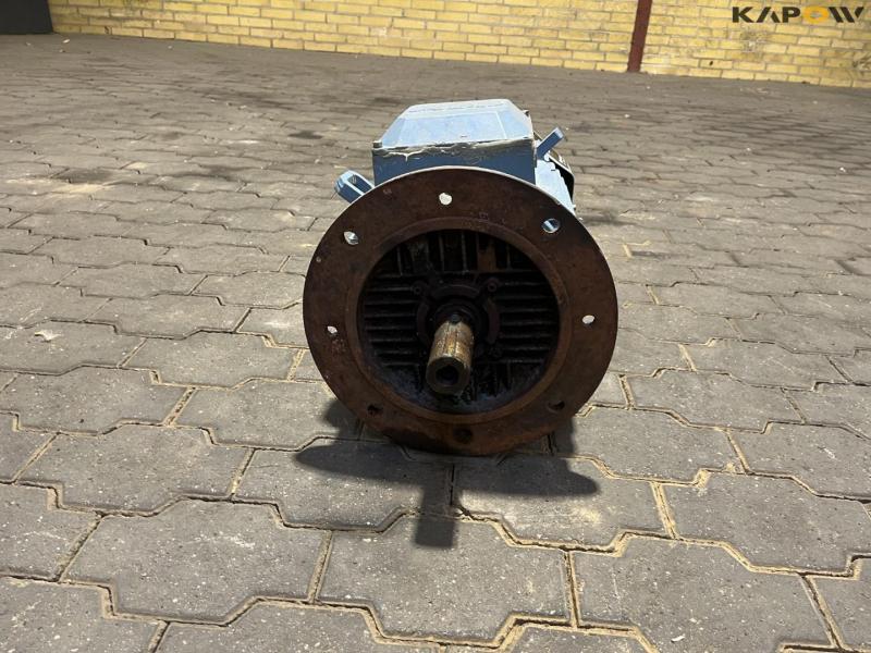 ABB 11kw elmotor med flange 2