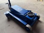 AC 10T donkraft 11