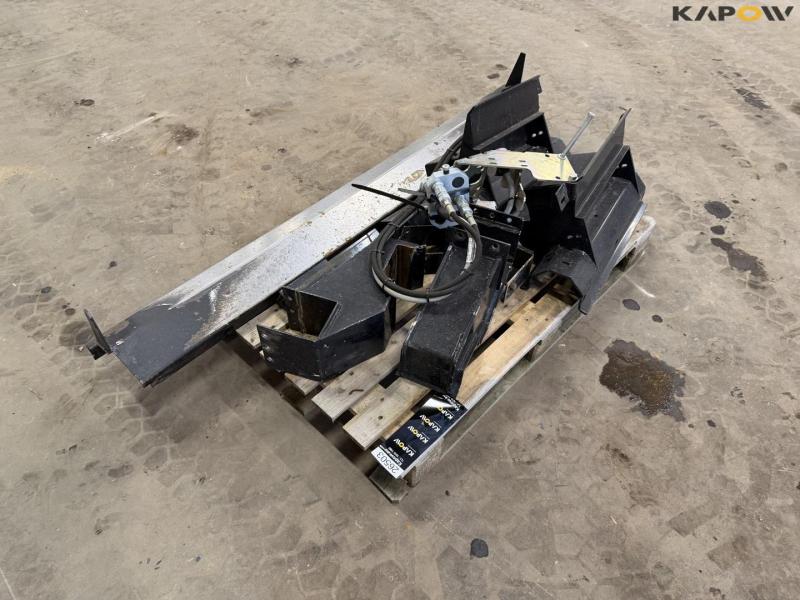 Adapter fra Claas til John Deere plukkebord 3