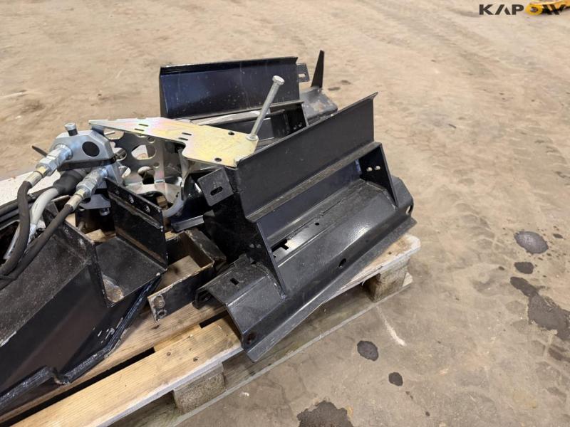 Adapter fra Claas til John Deere plukkebord 15