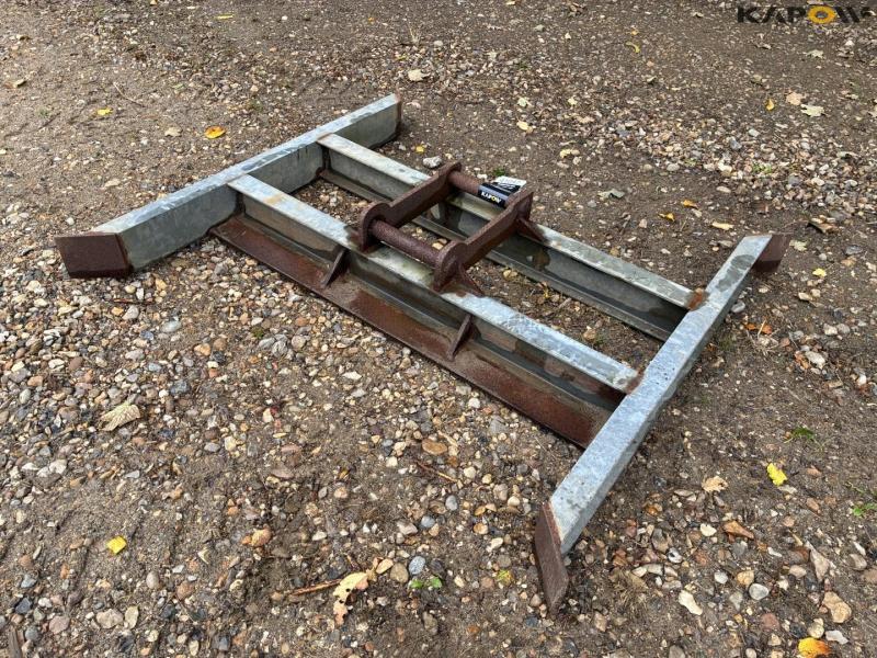 Afretterblad til hurtig hitch 1
