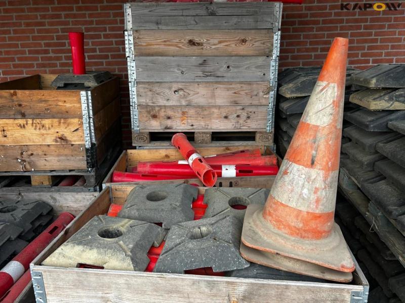 Afspærringsmateriel 13