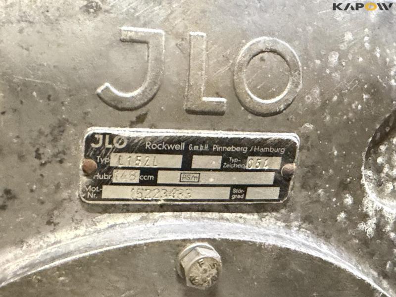 Agria redskabsbærer med plov 26