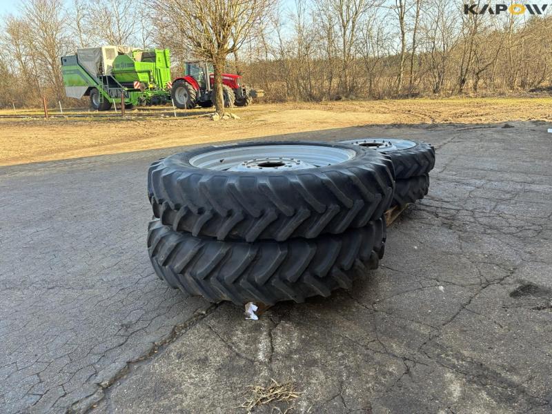 Allaince 270/95-R36 komplethjul 4